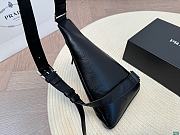 Prada Vitello Daino Body Bag 26x37x10cm - 5