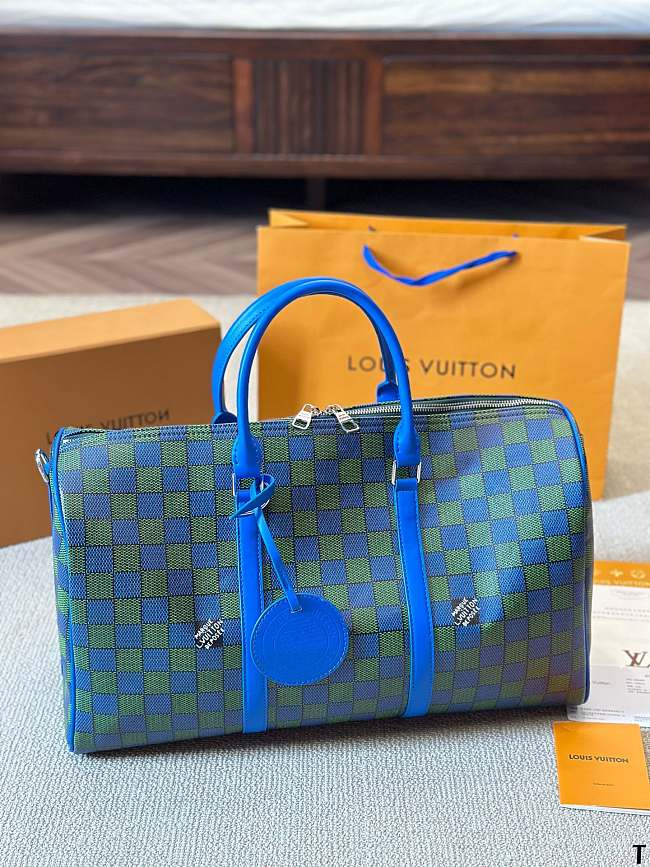 LV Keepall Bandoulière 50 Size 50 x 29 x 23 cm - 1