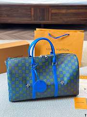 LV Keepall Bandoulière 50 Size 50 x 29 x 23 cm - 1