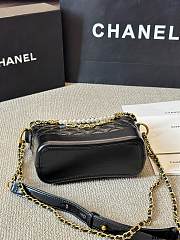 Chanel Gabrielle Hobo Bag Black Size 18x6x16cm - 3