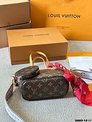 LV Pre-Owned 202 Two-way Bag Size 25CM - 3