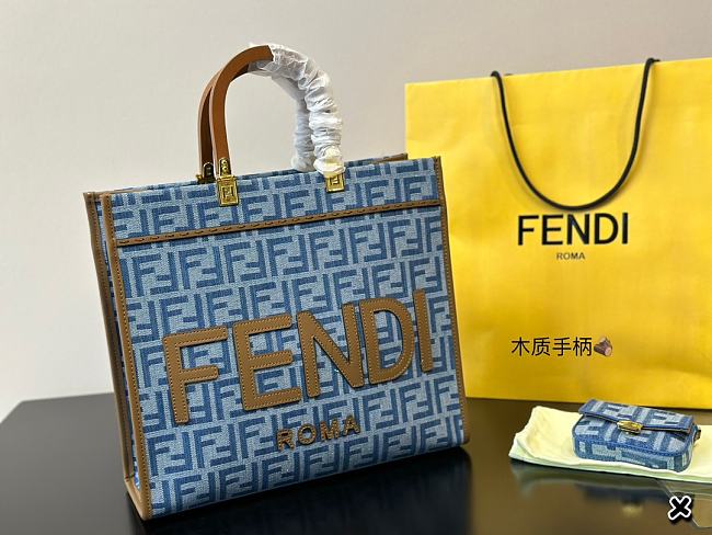 Fendi Sunshine Small Blue Denim Size 25x12x22CM - 1