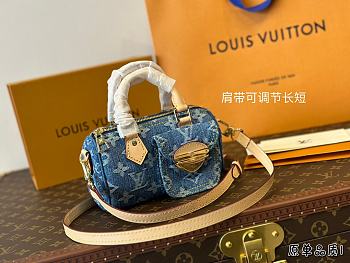 LV Remix Embossed Signature Hoodie Size 16x10 x7.5 cm