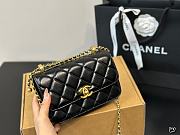 Chanel Flap Bag Shiny Calfskin Black Gold Size 22×14×8cm - 1