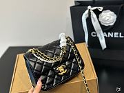 Chanel Chain 24P Classic Black Pearl Size 17x12x6.5cm - 1