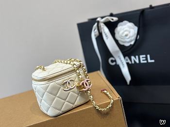 Chanel White Small Vanity with Chain 11x8x7CM