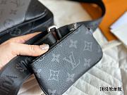 LV Trio Pochette (M69443) Size 25 x 18.5 x 7 cm - 3