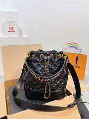 Louis Vuitton Bucket Black Bag Size 20 x 20 x 15 cm - 3