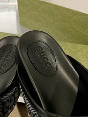 Gucci Men's Slide Sandal Grey - 6