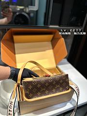 LV Nano Diane Size 19 x 10.5 x 6 cm - 3
