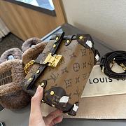 LV Essential Trunk Mini Bag Size 10 x 7 x3 CM - 3