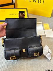 Fendi Multipocket Baguette Black Jacquard Size 26x10x16CM - 3