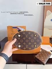LV Pre-Owned 2001 Bucket PM Shoulder Bag Size 23x16x27cm - 3