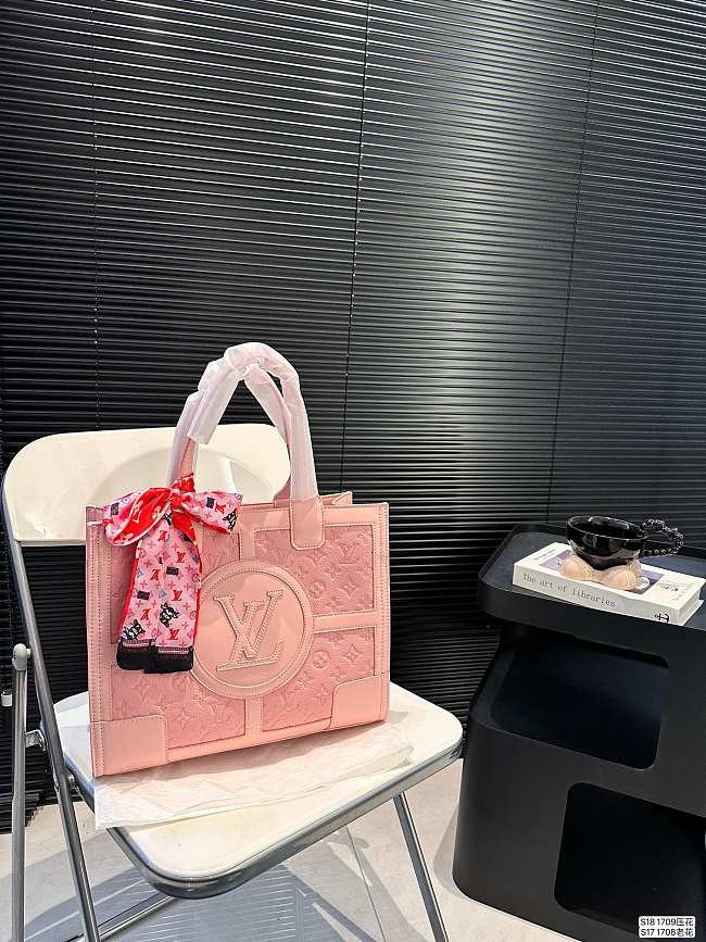 Louis Vuitton Tote Bag Pink Size 33x28x13cm - 1