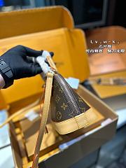Louis Vuitton Alma BB Brown M53152 Size 23x11x17cm - 3