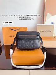 LV Tigarama Black M30830 Size 26CM - 1