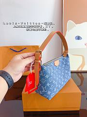 LV Pochette Tillet Pouch Denim Size 22 x 12x 5 cm - 2
