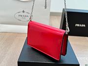 Prada Red Logo-Plaque Micro Leather 19x12x5cm - 2