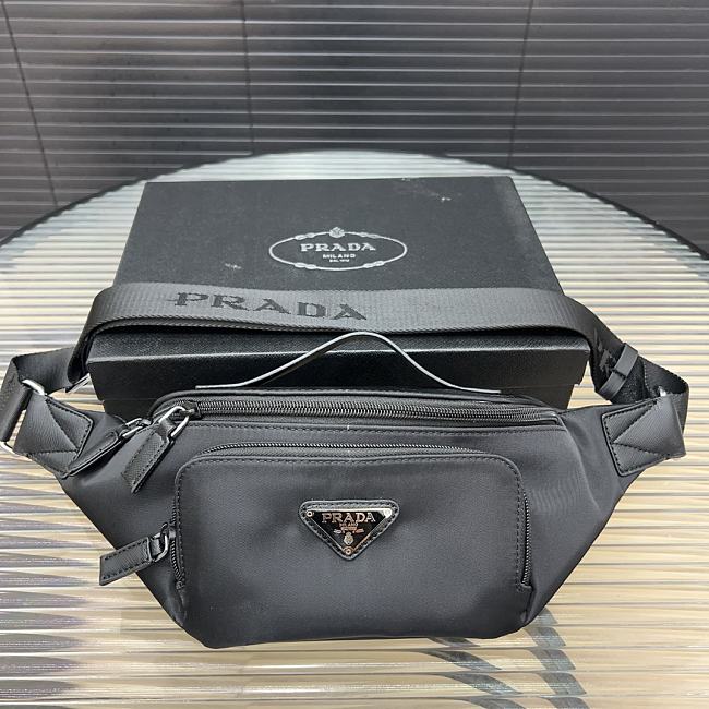Prada Black Nylon Fanny Pack Size 29x16CM - 1