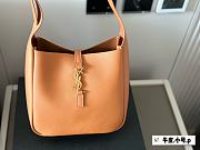 YSL Le 5 À 7 Supple Bleu Abysse Orange Size 22x22x9cm - 3