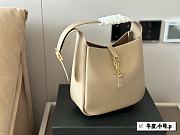 YSL Le 5 À 7 Supple Bleu Abysse Cream Size 22x22x9cm - 1