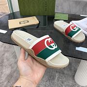 Gucci Interlocking G Slide Beige 655265 - 3