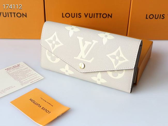 LV Sarah Wallet Bicolor Monogram Cream 19x10x2cm - 1