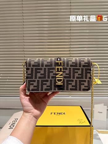 Fendi Graphy FF Jacquard Chain Size 21x4x11CM