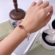 Van Cleef Bracelet Lucky Spring bracelet 5 motifs VCARP7RR00 - 4