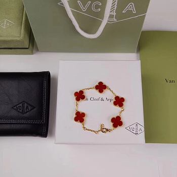 Van Cleef Vintage Alhambra bracelet 5 Motifs Red