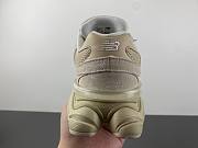 New Balance 9060 Beige U9060SS - 2