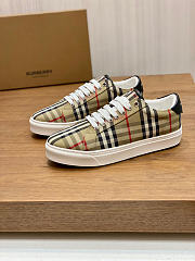 Burberry Sneaker 49DD - 3