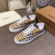 Burberry Sneaker 299F - 3