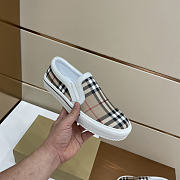 Burberry Sneaker 0599 - 4