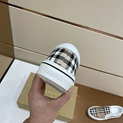 Burberry Sneaker 0599 - 3