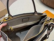 Louis Vuitton Petit Palais Monogram Beige 29x18x12cm - 5