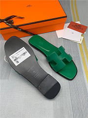 Hermes Oran Sandal Green Leather - 4