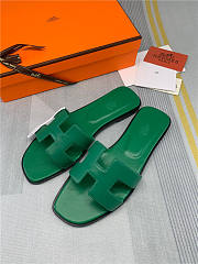 Hermes Oran Sandal Green Leather - 2