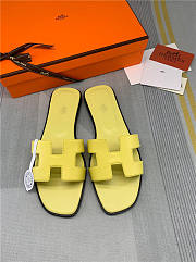 Hermes Oran Sandal Yellow Leather - 3