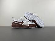 Travis Scott x Nike Zoom Field Jaxx Light Chocolate HQ3073-100 - 3