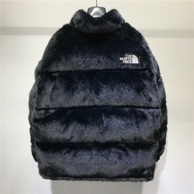 Supreme x The North Face Fur Black - 1
