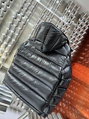 Moncler Down Jackets Black MODJ 219 - 2