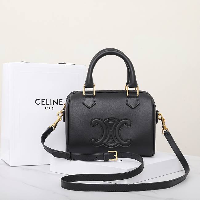 Celine Bag Black 113773 Size 20x14x10.5cm - 1
