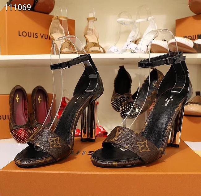 LV Pumps Sandals Brown 190428C - 1