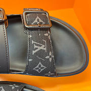 Louis Vuitton Slide Brown 02 - 5