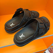 Louis Vuitton Slide Brown 02 - 3