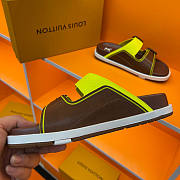 Louis Vuitton Slide Brown 06 - 5