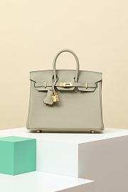 Hermès Birkin Bag Avocado Size 25x20x13CM - 1