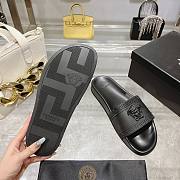 Versace Palazzo Sliders Black - 6
