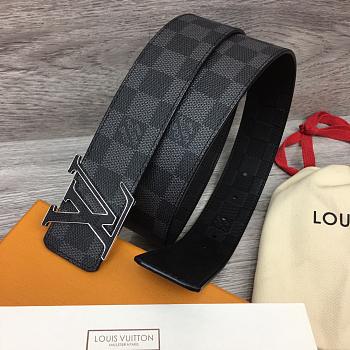 LV Initiales 40MM Reversible Belt M0668Q